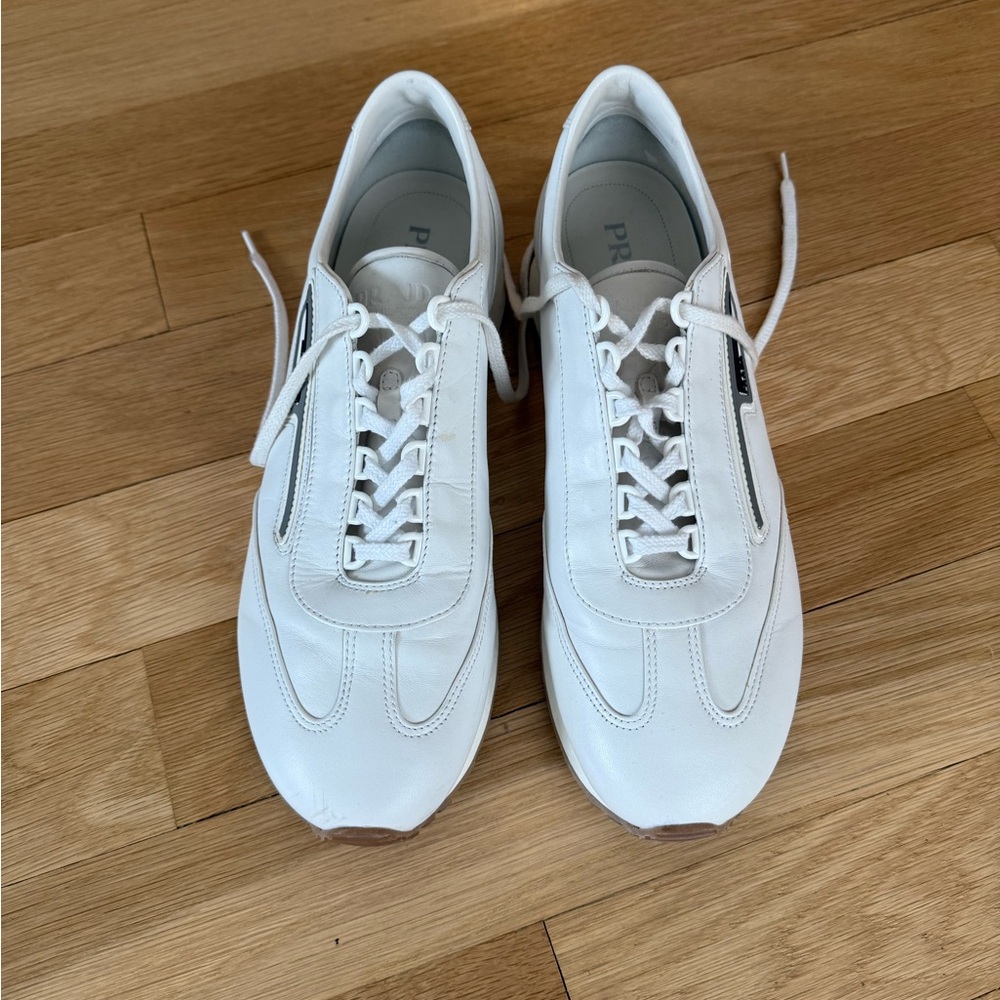 Prada White Leather Men's Low-Top Sneakers with Black Logo Detail - Picture 2 of 10